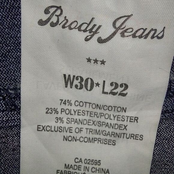 BRODY CAPRIS - Picture 6 of 10